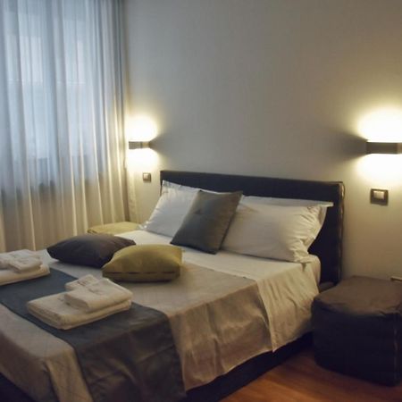 Les 3 Chambres Лече Екстериор снимка