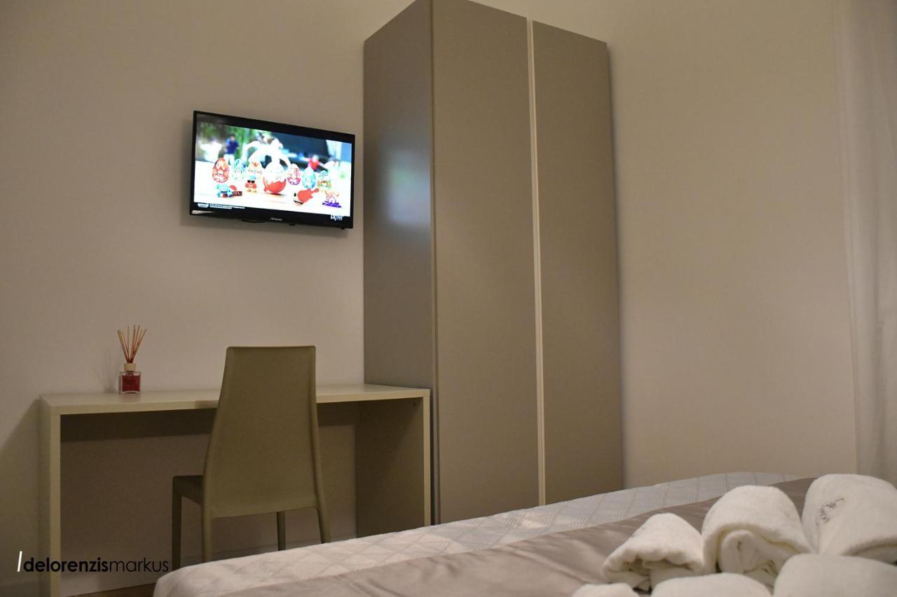 Les 3 Chambres Лече Екстериор снимка
