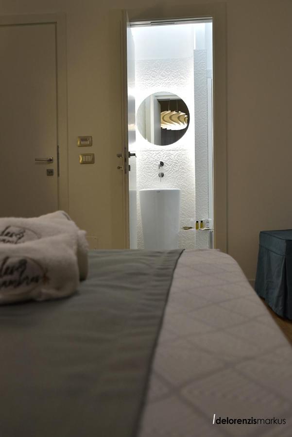 Les 3 Chambres Лече Екстериор снимка